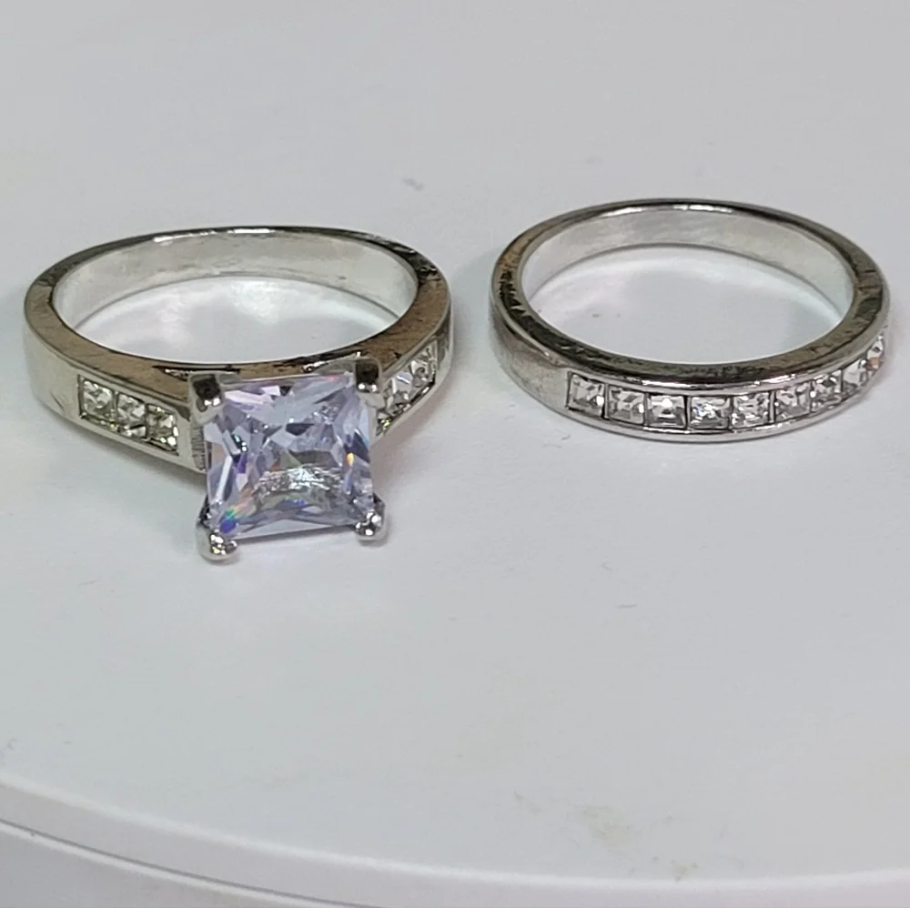 2pc Elegant Sterling Silver / copper Ring Set 8 Wedding Band Included. - Picture 3 of 6